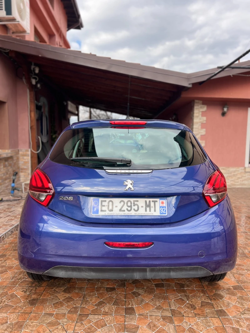 Peugeot 208 1.6Blue-HDI* NAVI* LED* , снимка 8 - Автомобили и джипове - 48949619