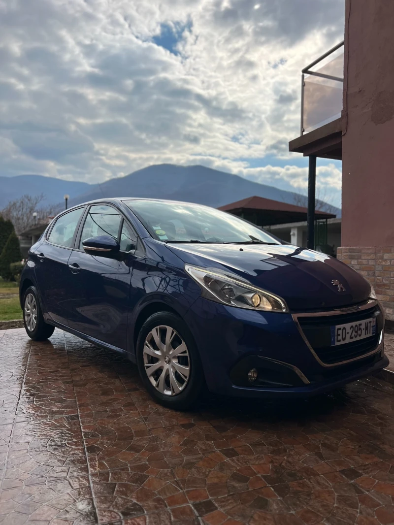 Peugeot 208 1.6Blue-HDI* NAVI* LED* , снимка 4 - Автомобили и джипове - 48949619