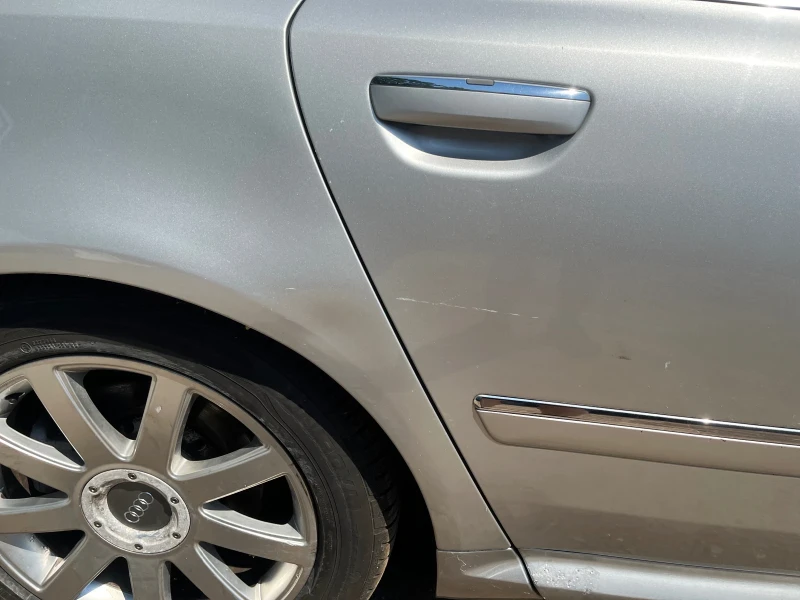 Audi A8 4.2 TDI, снимка 9 - Автомобили и джипове - 52535930