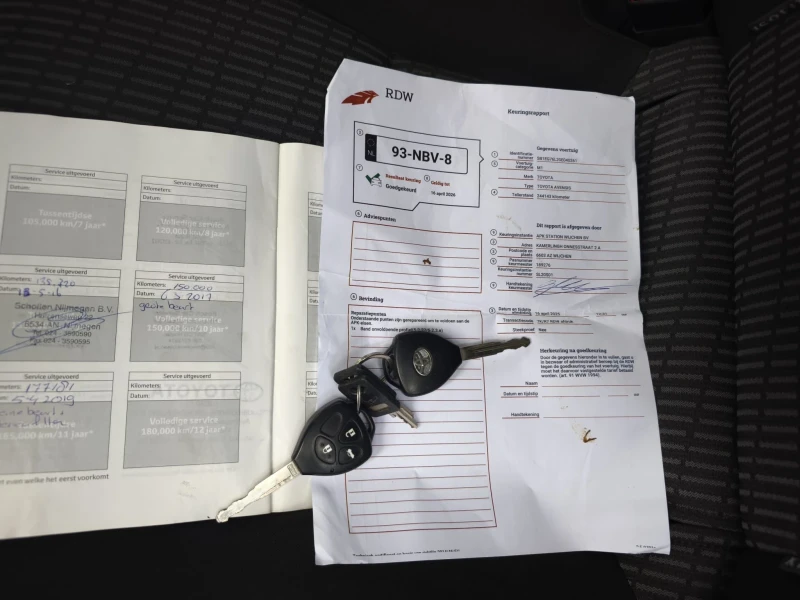 Toyota Avensis 1.8-NAVI-ПЪРВА-РЪКА-1Г-ГАРАНЦИЯ!, снимка 12 - Автомобили и джипове - 51749529