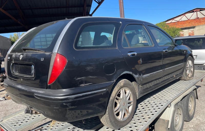 Lancia Lybra 1.8 i, снимка 3 - Автомобили и джипове - 53162240