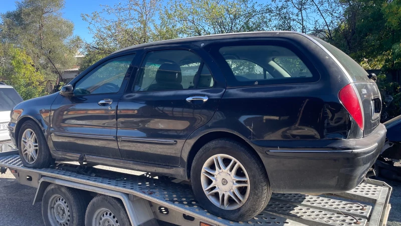 Lancia Lybra 1.8 i, снимка 4 - Автомобили и джипове - 53162240