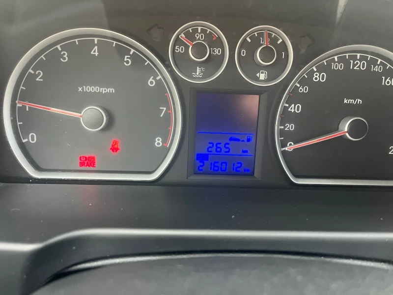 Hyundai I30 1.6i - 126к.с - SWISS, снимка 10 - Автомобили и джипове - 52616382