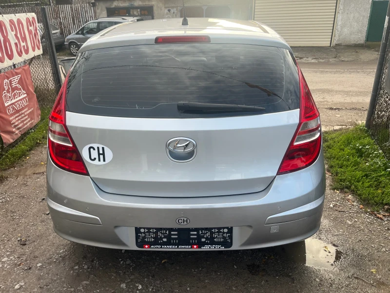 Hyundai I30 1.6i - 126к.с - SWISS, снимка 3 - Автомобили и джипове - 52616382
