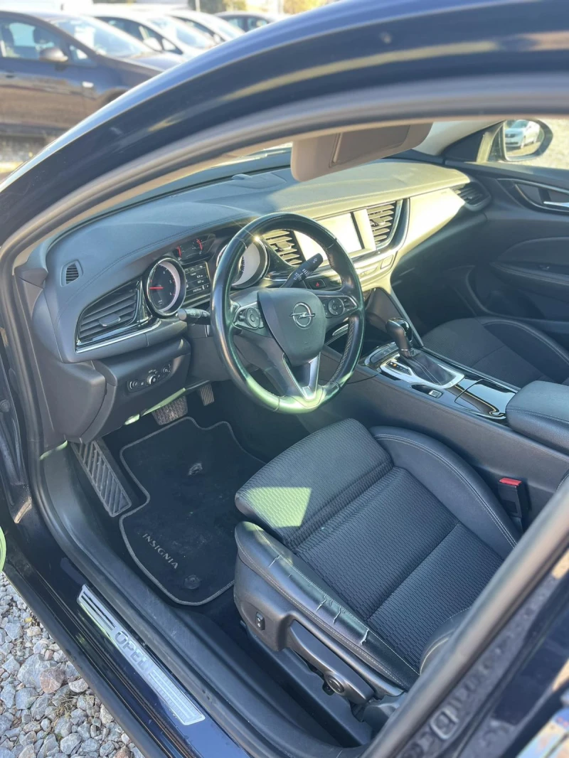 Opel Insignia, снимка 6 - Автомобили и джипове - 52738266