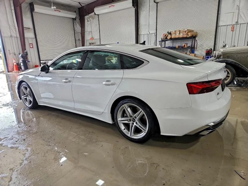 Audi A5 2.0L 4 All wheel drive, снимка 7 - Автомобили и джипове - 53144378