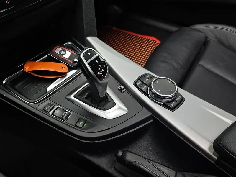 BMW 320 d-MSport - САМО 30% АВАНС, снимка 9 - Автомобили и джипове - 55706066