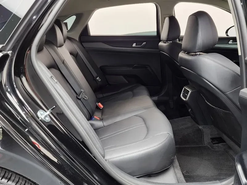 Kia K5 2.0 Prestige, снимка 11 - Автомобили и джипове - 55886562