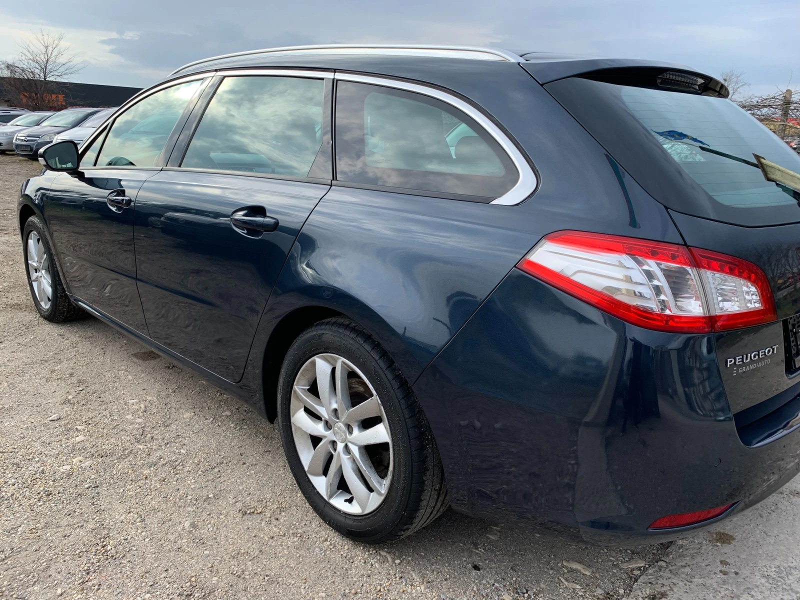 Peugeot 508 SW 2.0 HDI - изображение 5