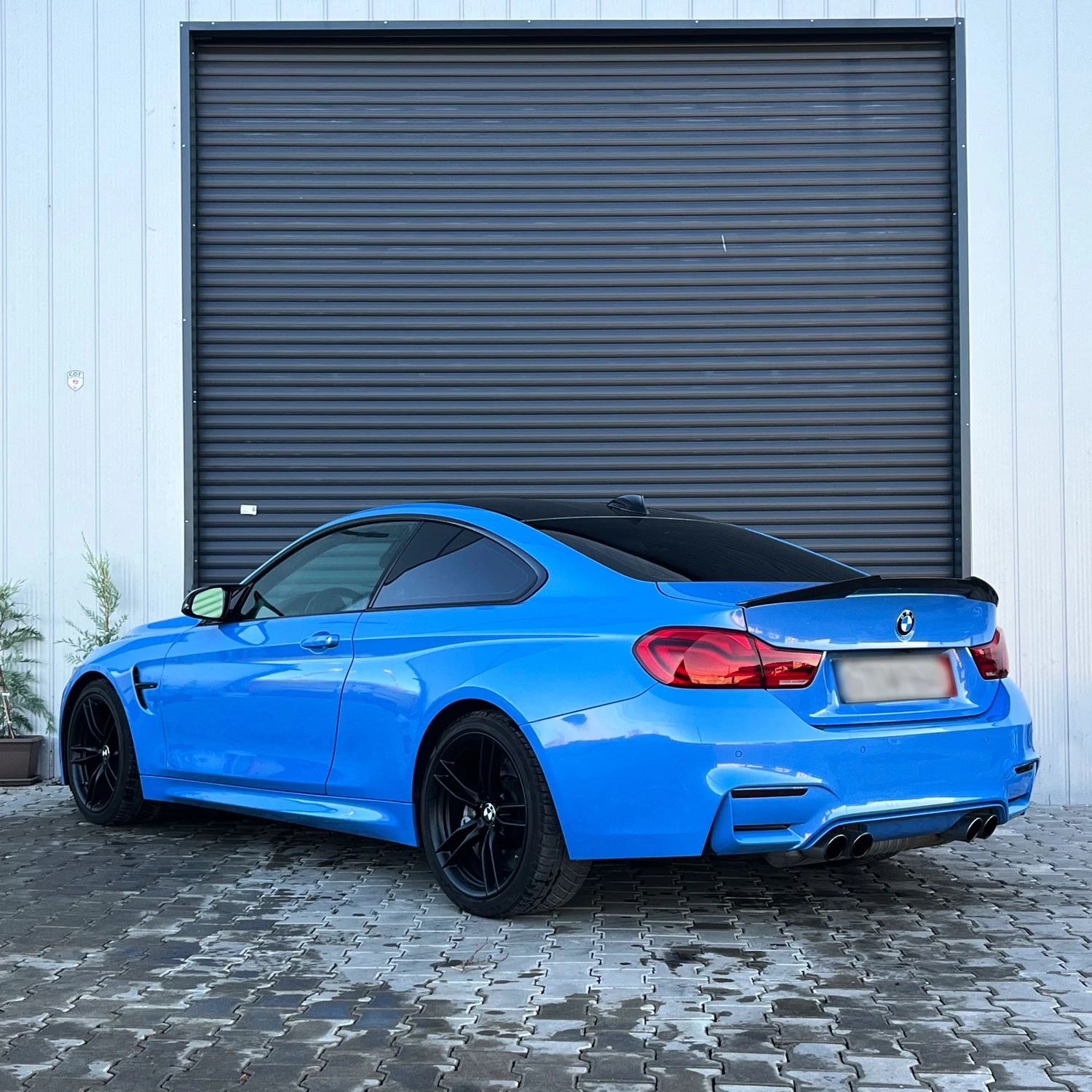 BMW M4 LCI - изображение 5