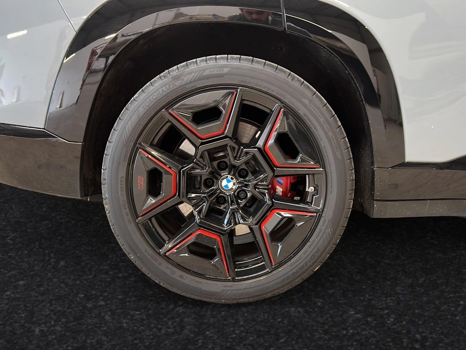 BMW XM LABEL RED/748 HP/PLUG-IN/CARBON/H&K/HEAD UP/ICONIC - изображение 4