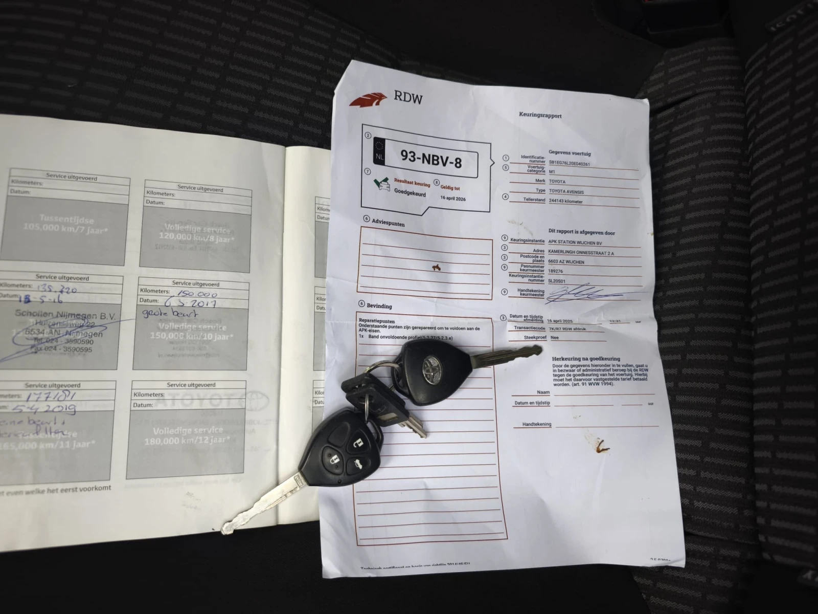 Toyota Avensis 1.8-NAVI---1-! | Mobile.bg   12