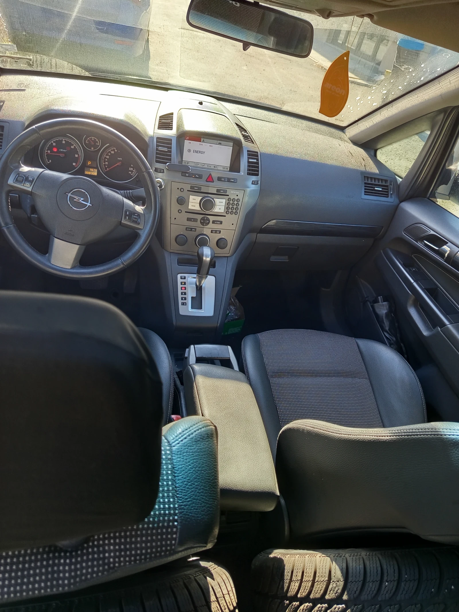 Opel Zafira  - изображение 8