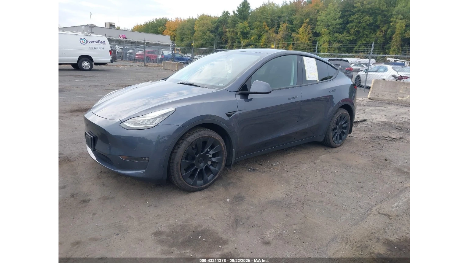 Tesla Model Y Long range 4x4 - изображение 7