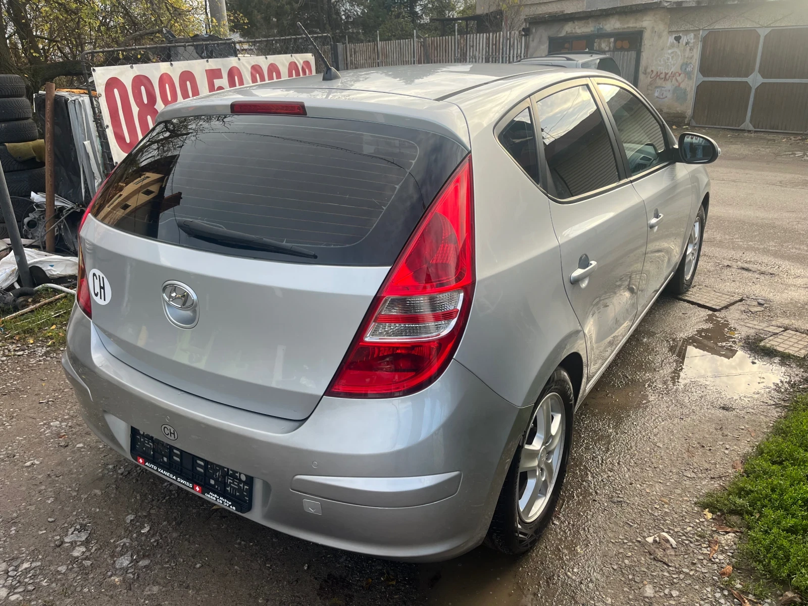 Hyundai I30 1.6i - 126к.с - SWISS - изображение 4