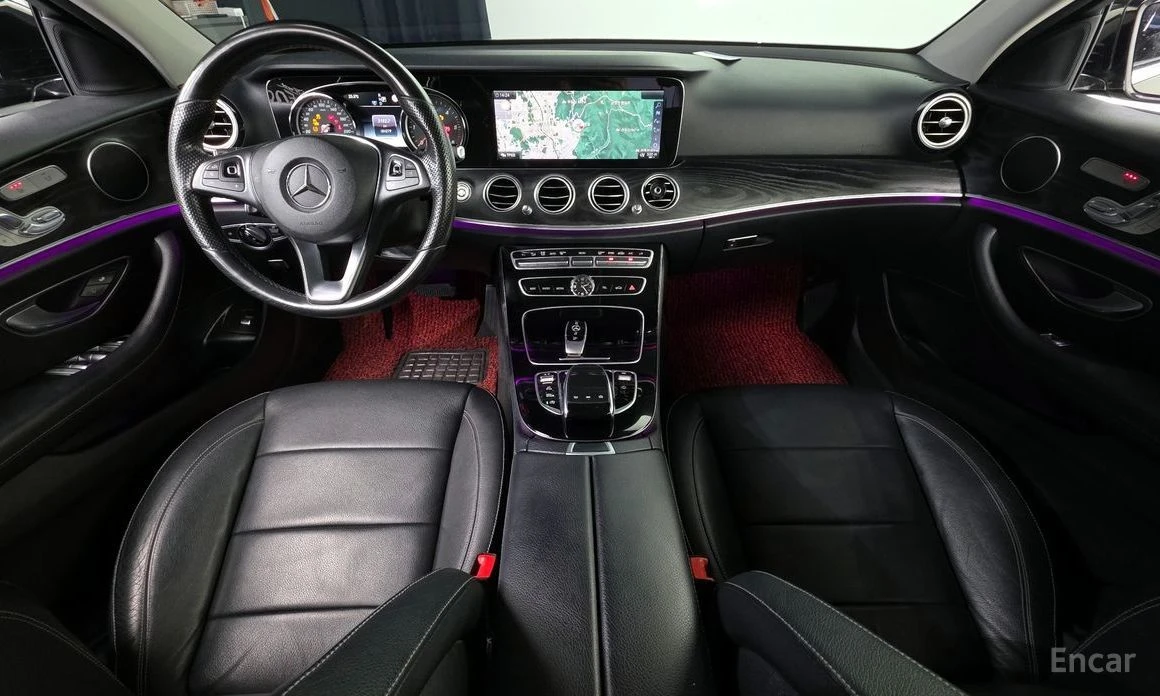 Mercedes-Benz E 220  - изображение 7