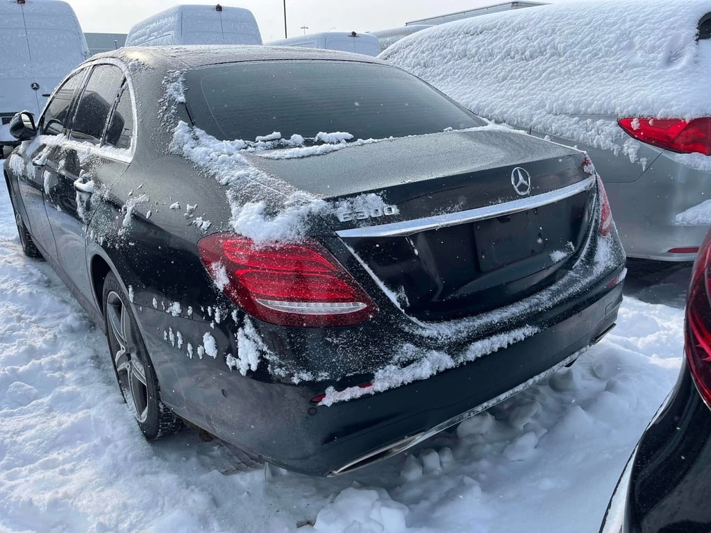 Mercedes-Benz E 300 * CARFAX * ЦЕНА ДО БГ - изображение 4