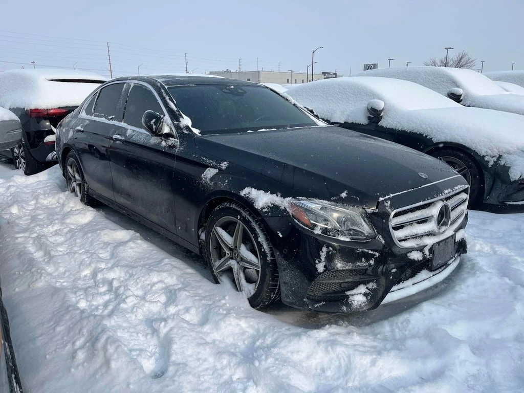 Mercedes-Benz E 300 * CARFAX * ЦЕНА ДО БГ - изображение 3