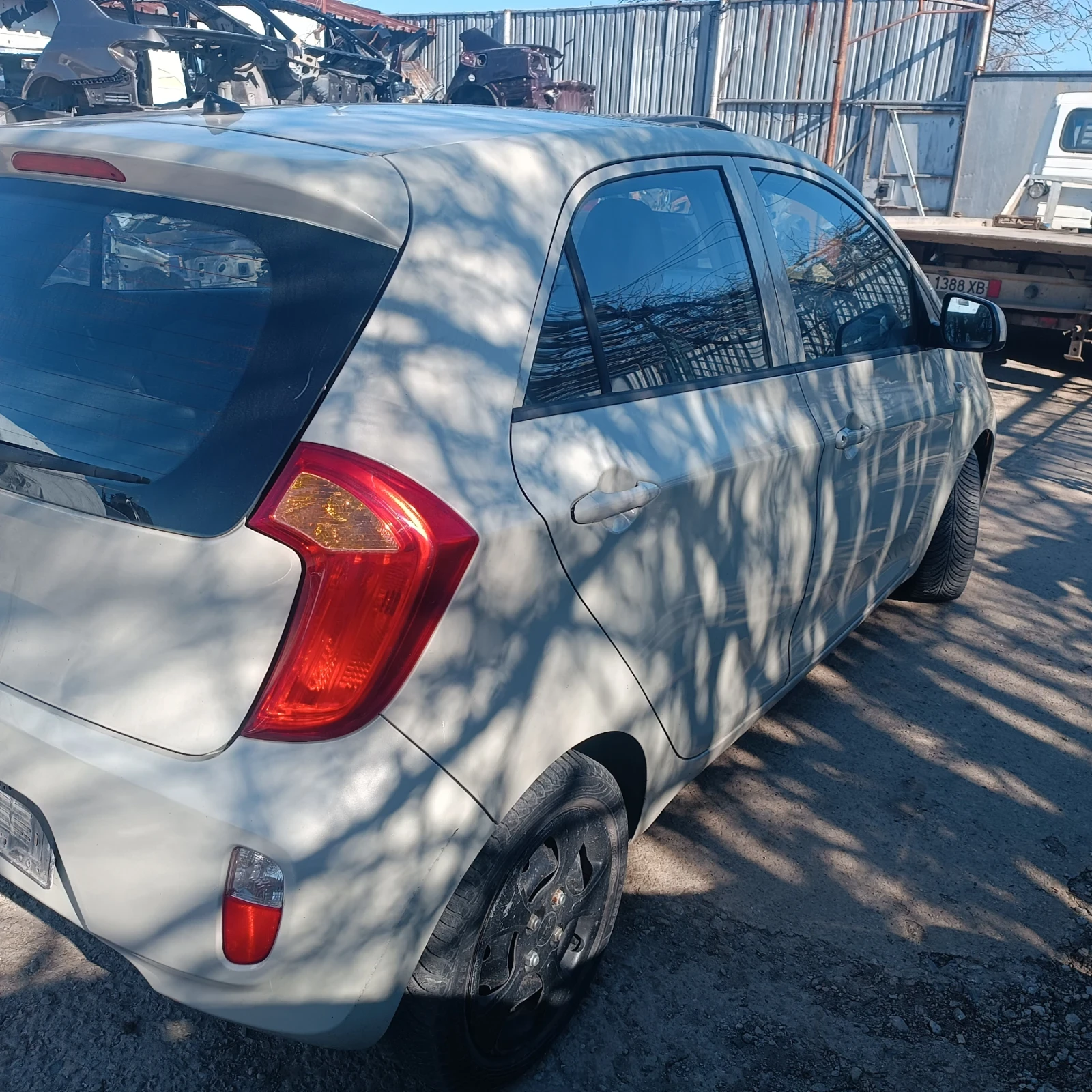 Kia Picanto 1.0i, снимка 6 - Автомобили и джипове - 53660245