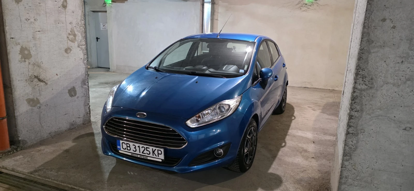 Ford Fiesta 1.0 Eco Boost Titanium, снимка 9 - Автомобили и джипове - 53760047