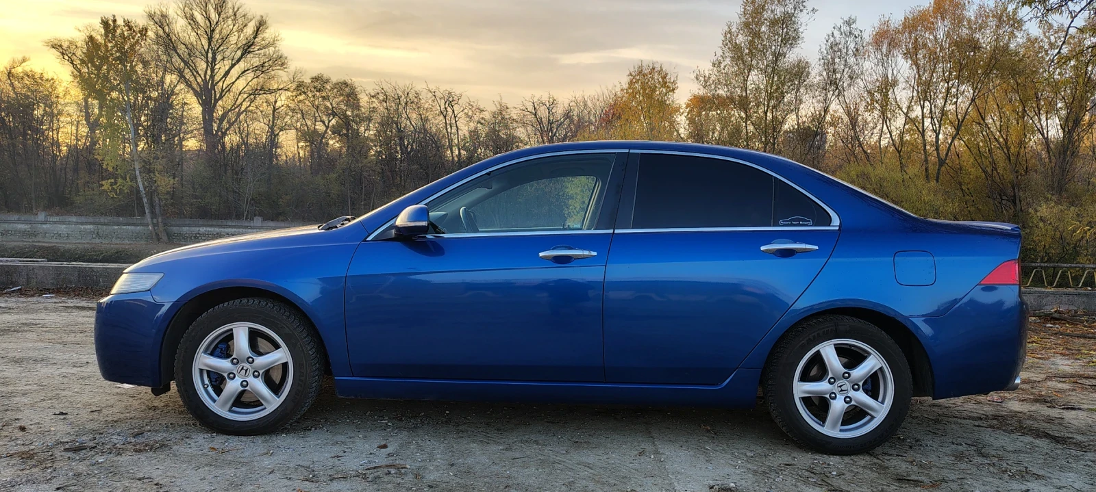 Honda Accord 2.4 190 к.с., снимка 10 - Автомобили и джипове - 54063846