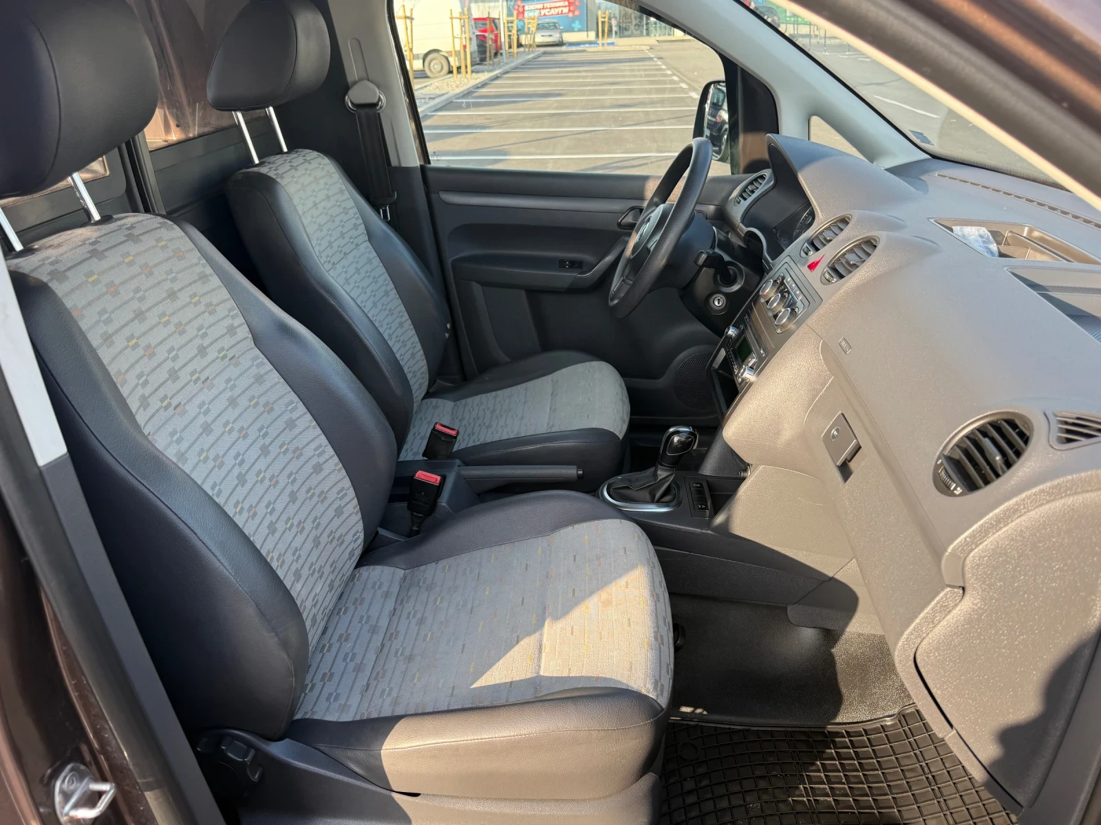 VW Caddy 1.6 TDI 102 DSG  | Mobile.bg � ����������� 12