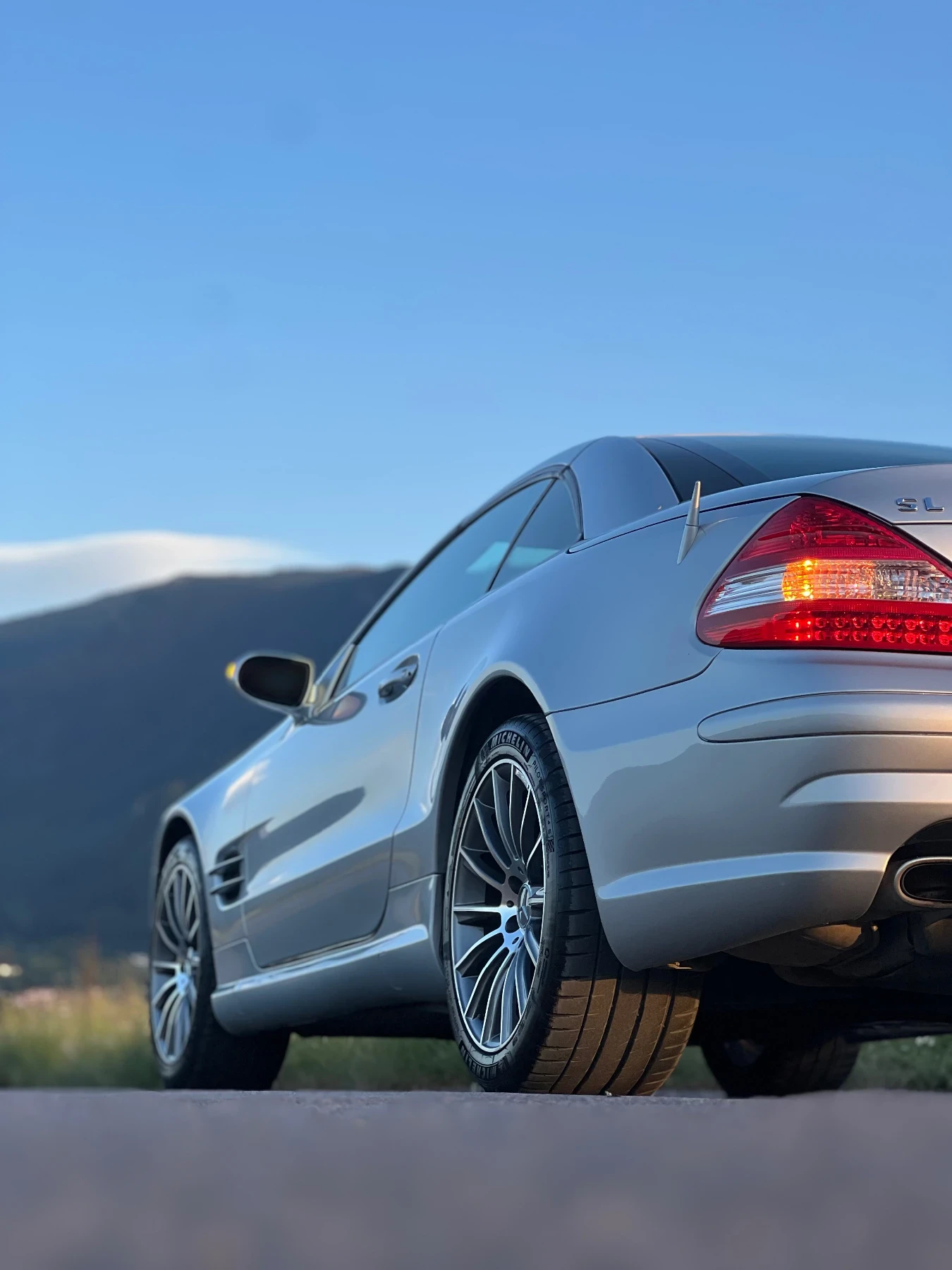 Mercedes-Benz SL 500 AMG пакет, снимка 14 - Автомобили и джипове - 54724614
