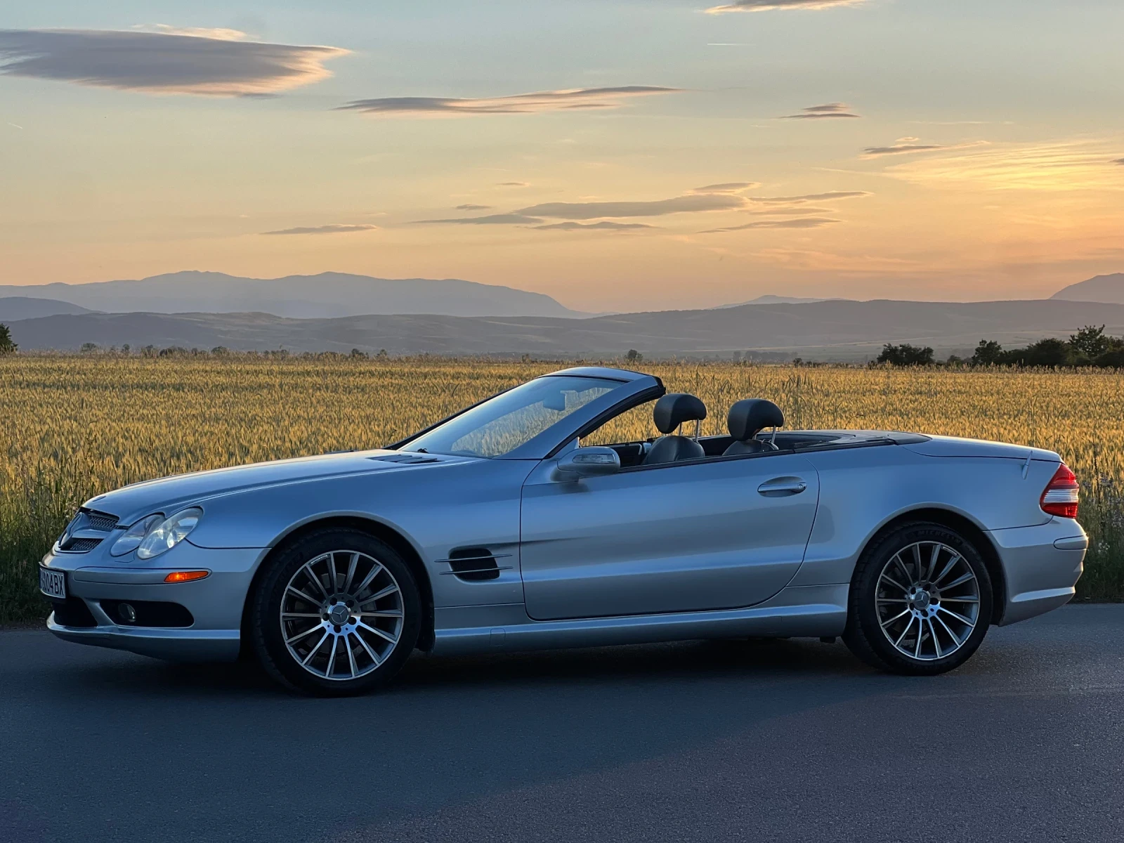 Mercedes-Benz SL 500 AMG пакет, снимка 4 - Автомобили и джипове - 54724614