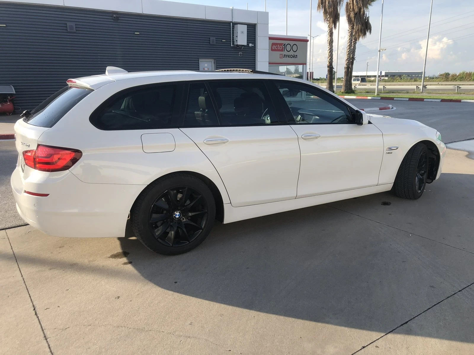 BMW 525 xDrive, снимка 5 - Автомобили и джипове - 54797479