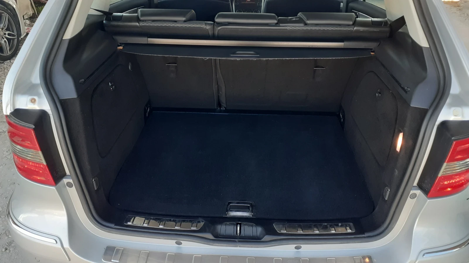 Mercedes-Benz B 180 2.0 CDI 109 k.c. 6 скорости , снимка 12 - Автомобили и джипове - 54915907