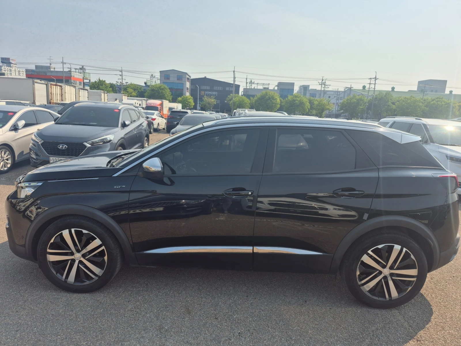 Peugeot 3008 2.0 BlueHDi GT | 360  Камера | Масаж | Панорама, снимка 4 - Автомобили и джипове - 54950010