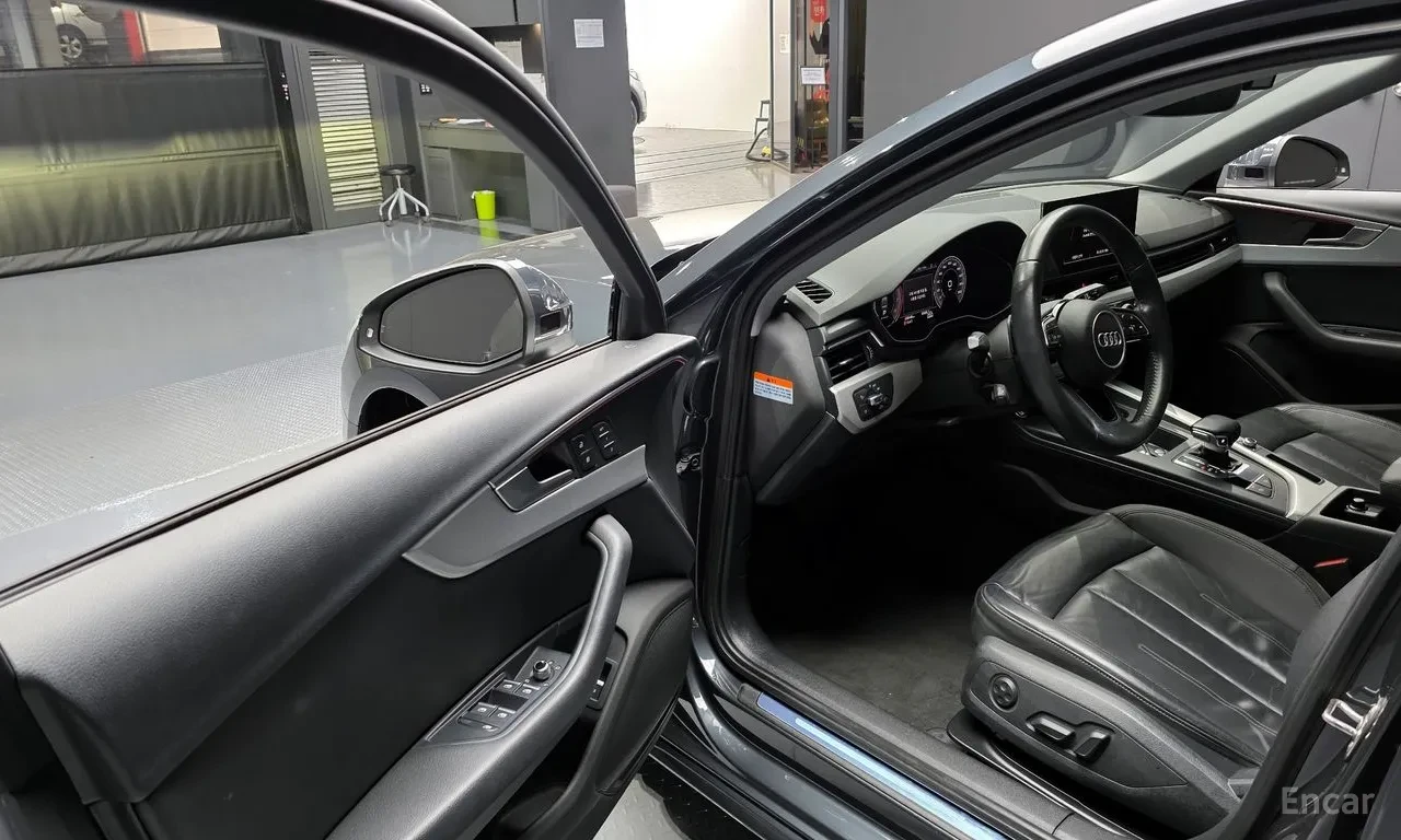 Audi A4 2020* B9* 68.948 KM* DIGITAL* * КРАЙНА ЦЕНА, снимка 8 - Автомобили и джипове - 55087589