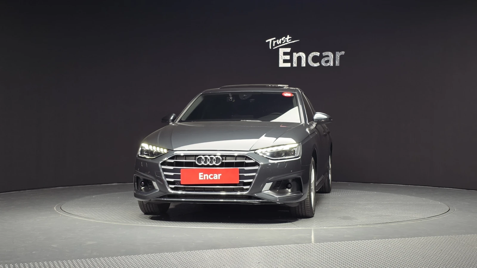 Audi A4 2020* B9* 68.948 KM* DIGITAL* * КРАЙНА ЦЕНА, снимка 2 - Автомобили и джипове - 55087589