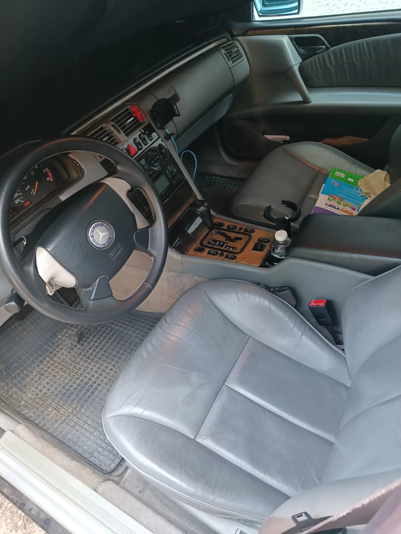 Mercedes-Benz E 300 | Mobile.bg � ����������� 3