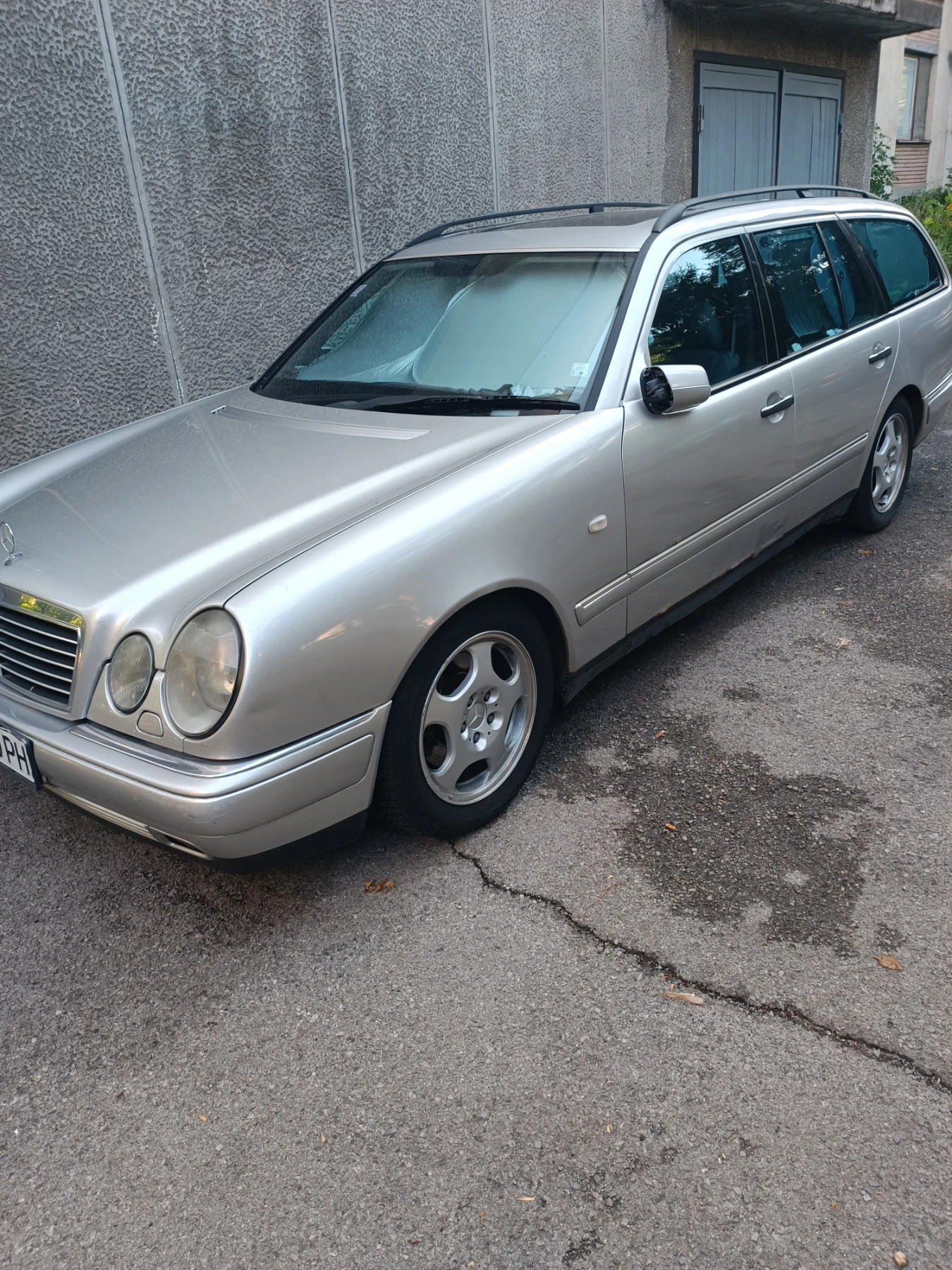 Mercedes-Benz E 300 | Mobile.bg � ����������� 1