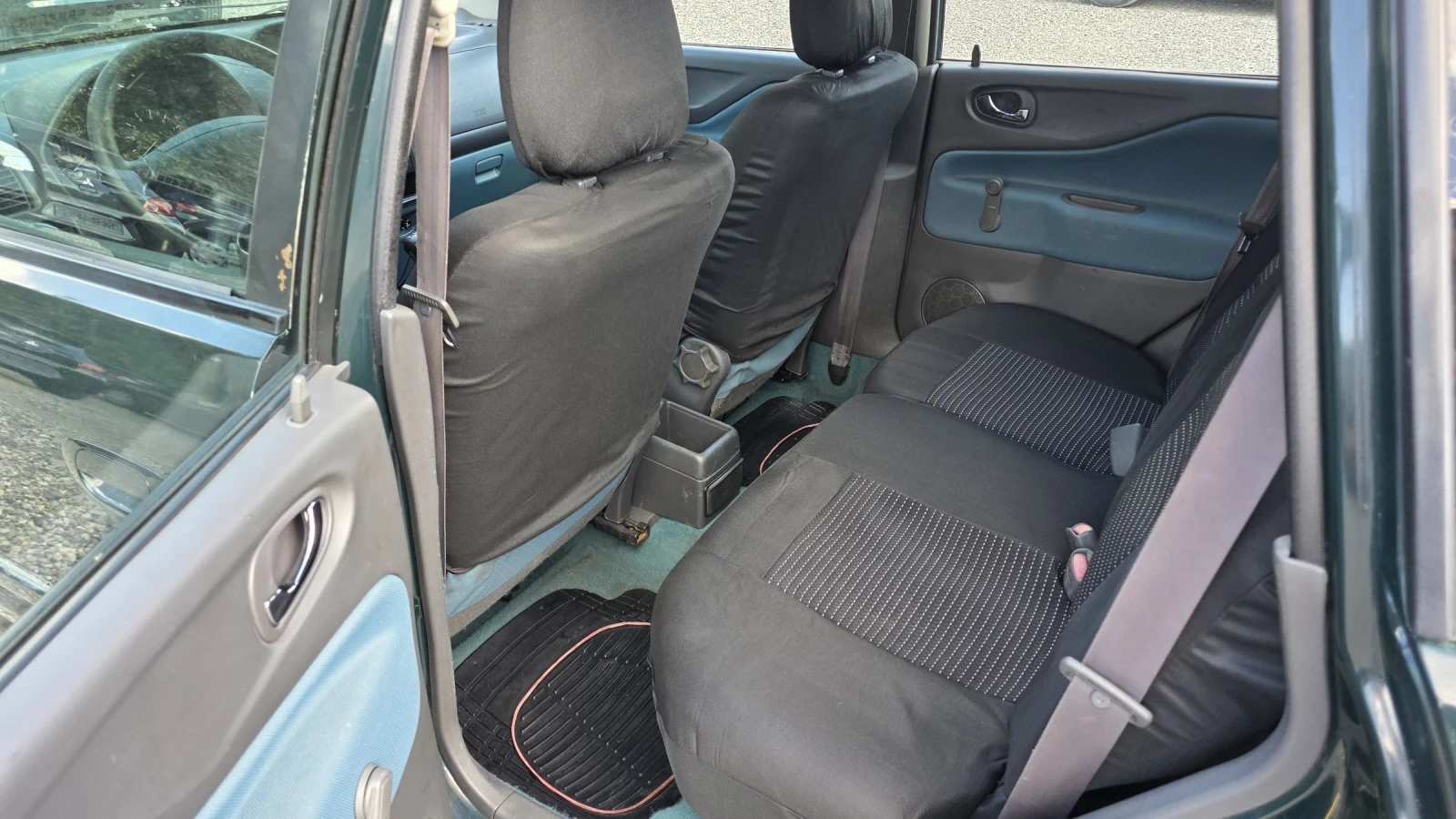 Mitsubishi Space star, снимка 11 - Автомобили и джипове - 55690319