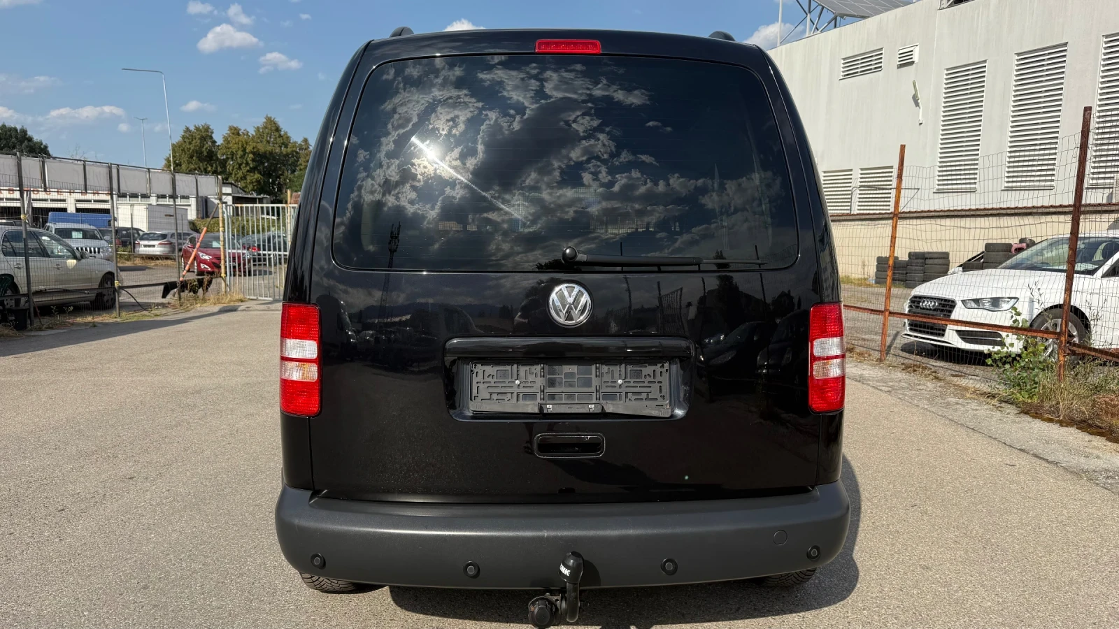 VW Caddy 1.6i LPG BRC, снимка 6 - Автомобили и джипове - 55930243