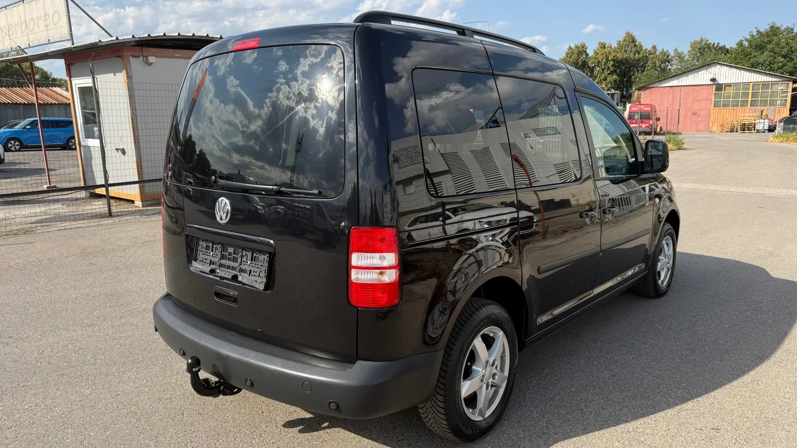 VW Caddy 1.6i LPG BRC, снимка 5 - Автомобили и джипове - 55930243