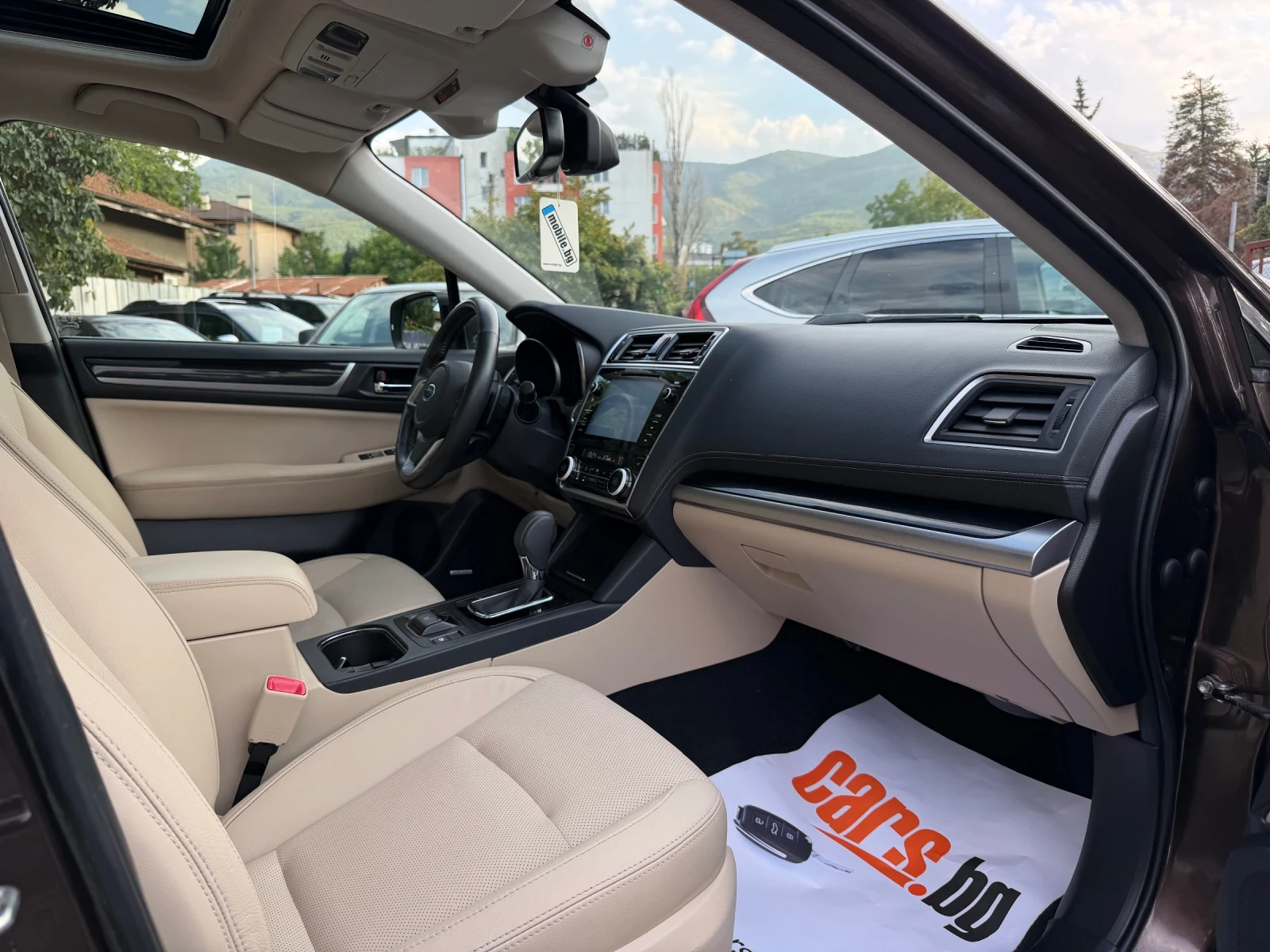 Subaru Outback 2.5 EXECUTIVE 59, 000 km, снимка 13 - Автомобили и джипове - 55931868