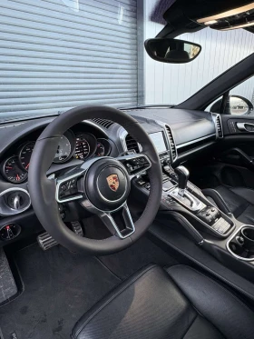Porsche Cayenne S 4.2TDI, Distronic, Panorama - 53900 лв. / 27558.63 € - 94610077 10