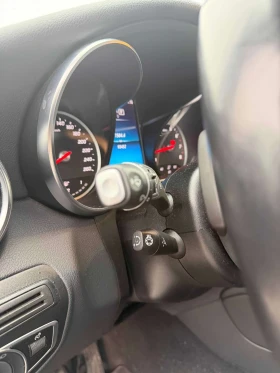 Mercedes-Benz GLC 300 4MATIC AMG Line | PANO | KEYLESS | 360  | CARFAX, снимка 2