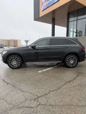 Mercedes-Benz GLC 300 4MATIC AMG Line | PANO | KEYLESS | 360  | CARFAX, снимка 9