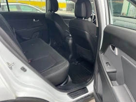 Kia Sportage - 8800 € / 17211.30 лв. - 75941333 9