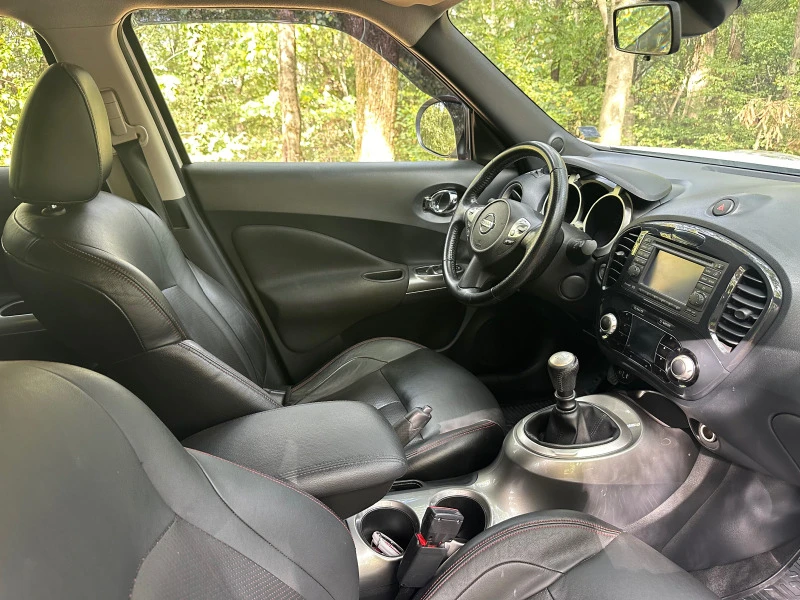 Nissan Juke 1.5 dci Tekna, снимка 11 - Автомобили и джипове - 47415858