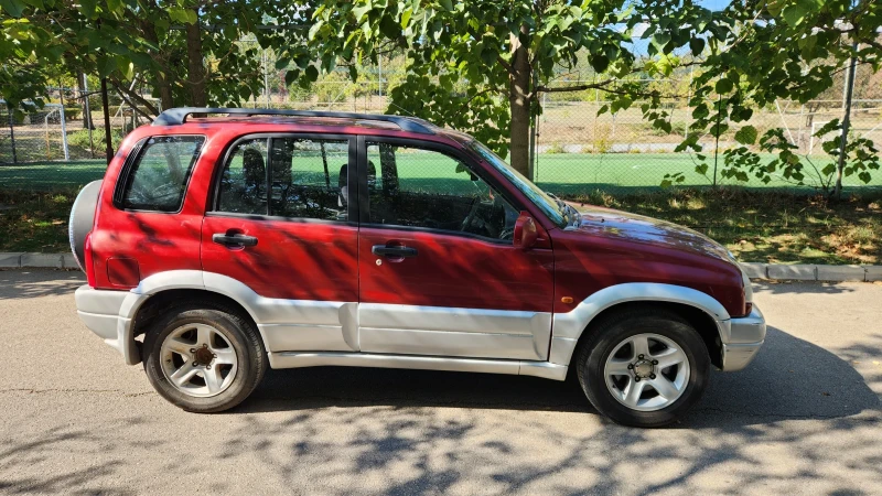 Suzuki Grand vitara 2.0, снимка 4 - Автомобили и джипове - 47667220