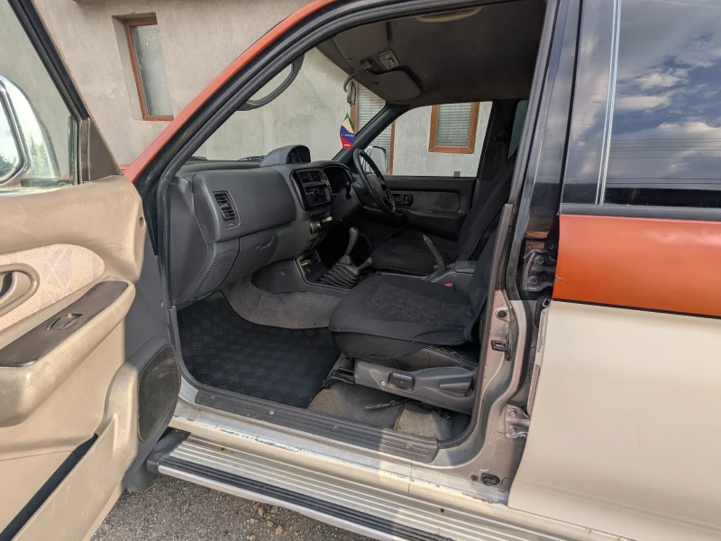 Mitsubishi L200, снимка 3 - Автомобили и джипове - 51831486