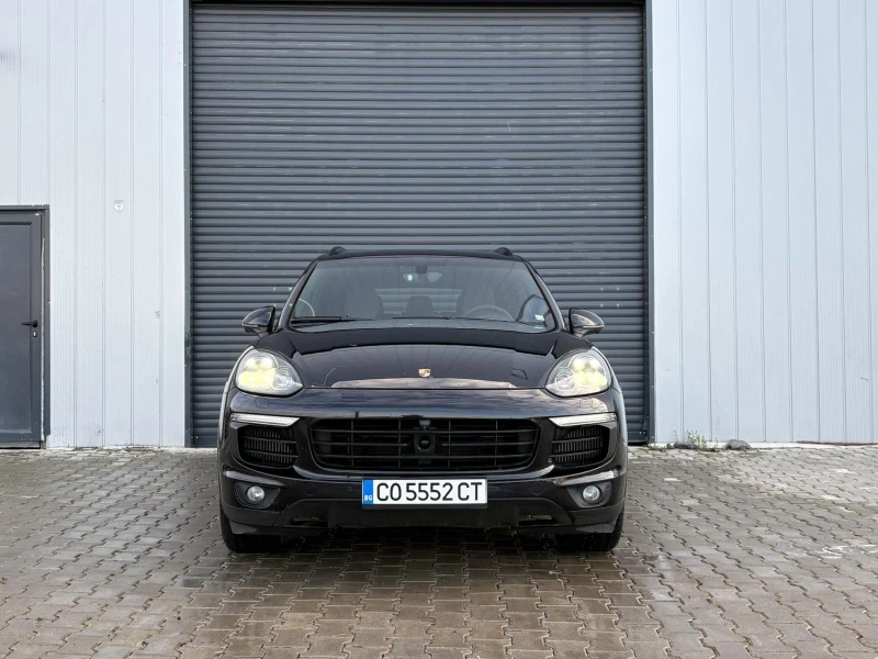 Porsche Cayenne S 4.2TDI, Distronic, Panorama, снимка 8 - Автомобили и джипове - 52697791