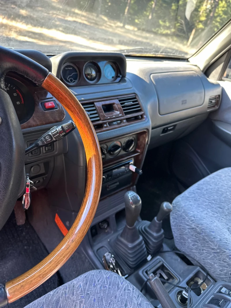 Mitsubishi Pajero 2.8 , 125 кс супер селект , ръчни скорости, снимка 6 - Автомобили и джипове - 52739803