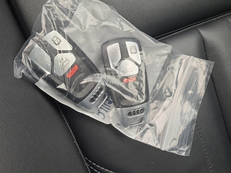 Audi Q5 TECHNIK/ CARFAX / ЦЕНА ДО БЪЛГАРИЯ, снимка 11 - Автомобили и джипове - 53100754