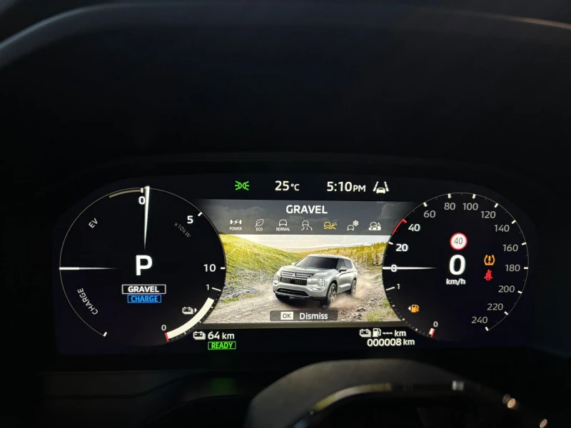 Mitsubishi Outlander LUXURY PACK+ PHEV, снимка 8 - Автомобили и джипове - 53175199